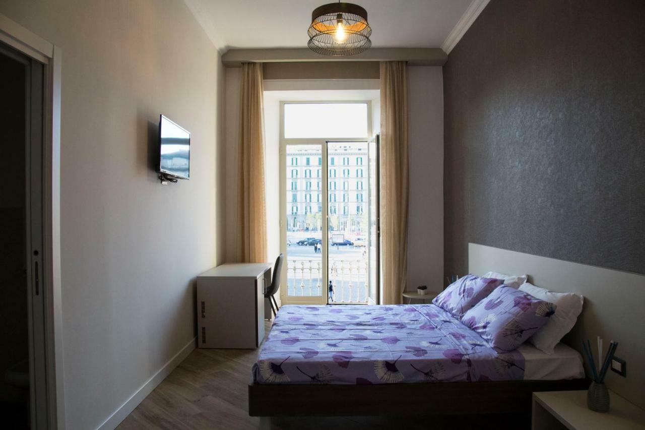 Garibaldi Rooms เนเปิลส์ ภายนอก รูปภาพ