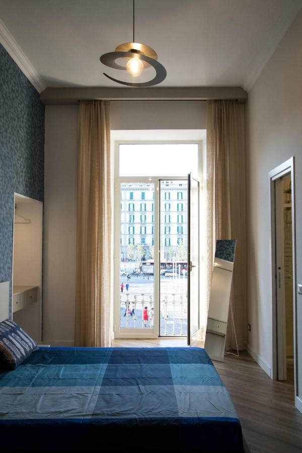 Garibaldi Rooms เนเปิลส์ ภายนอก รูปภาพ