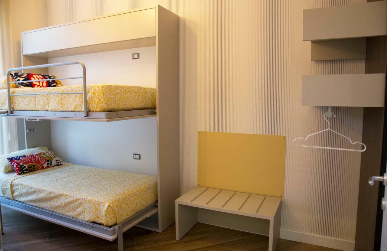 Garibaldi Rooms เนเปิลส์ ภายนอก รูปภาพ